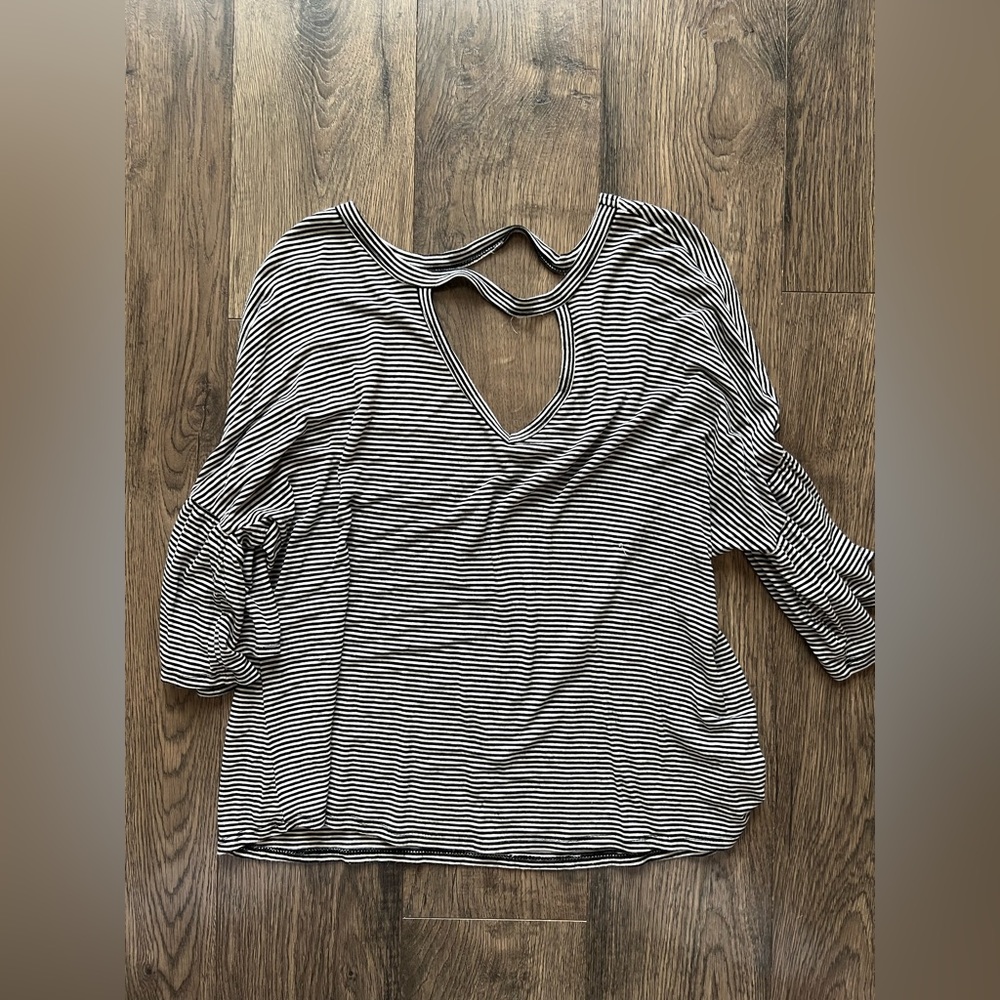 Oversized Black and White Striped T-Shirt - Size Medium